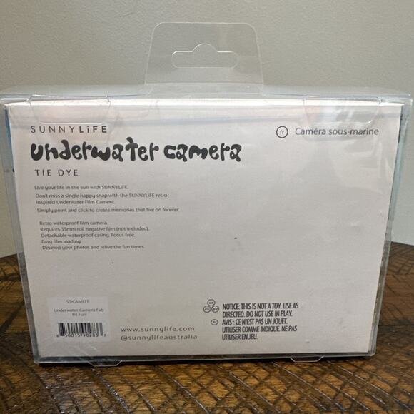 Sunny Life Underwater 35mm Film Camera Tie Dye - New in Box - Picture 3 of 4